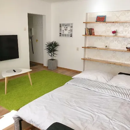 Laada 25 Apartment *